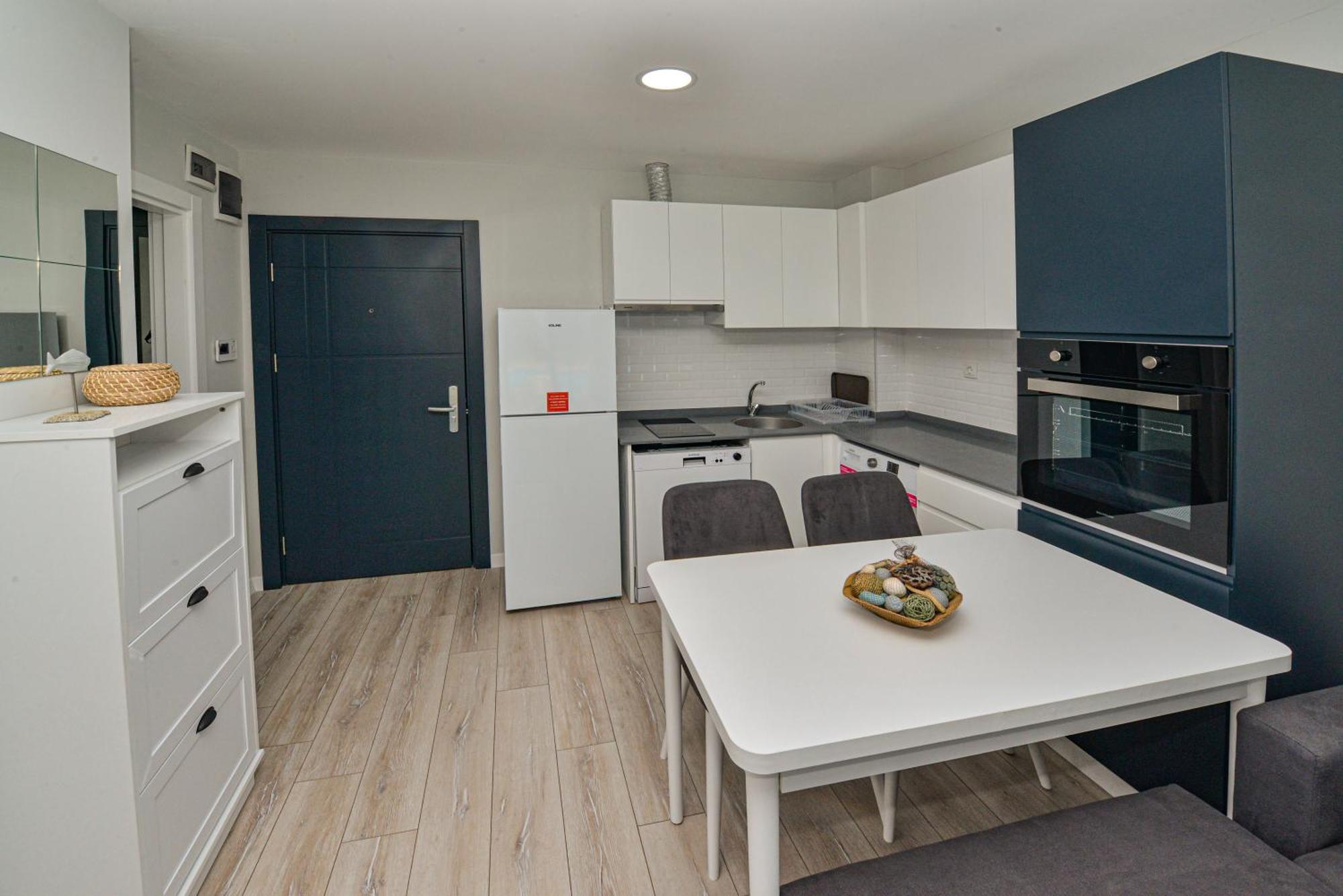 C Suites Antalia Airport 외부 사진