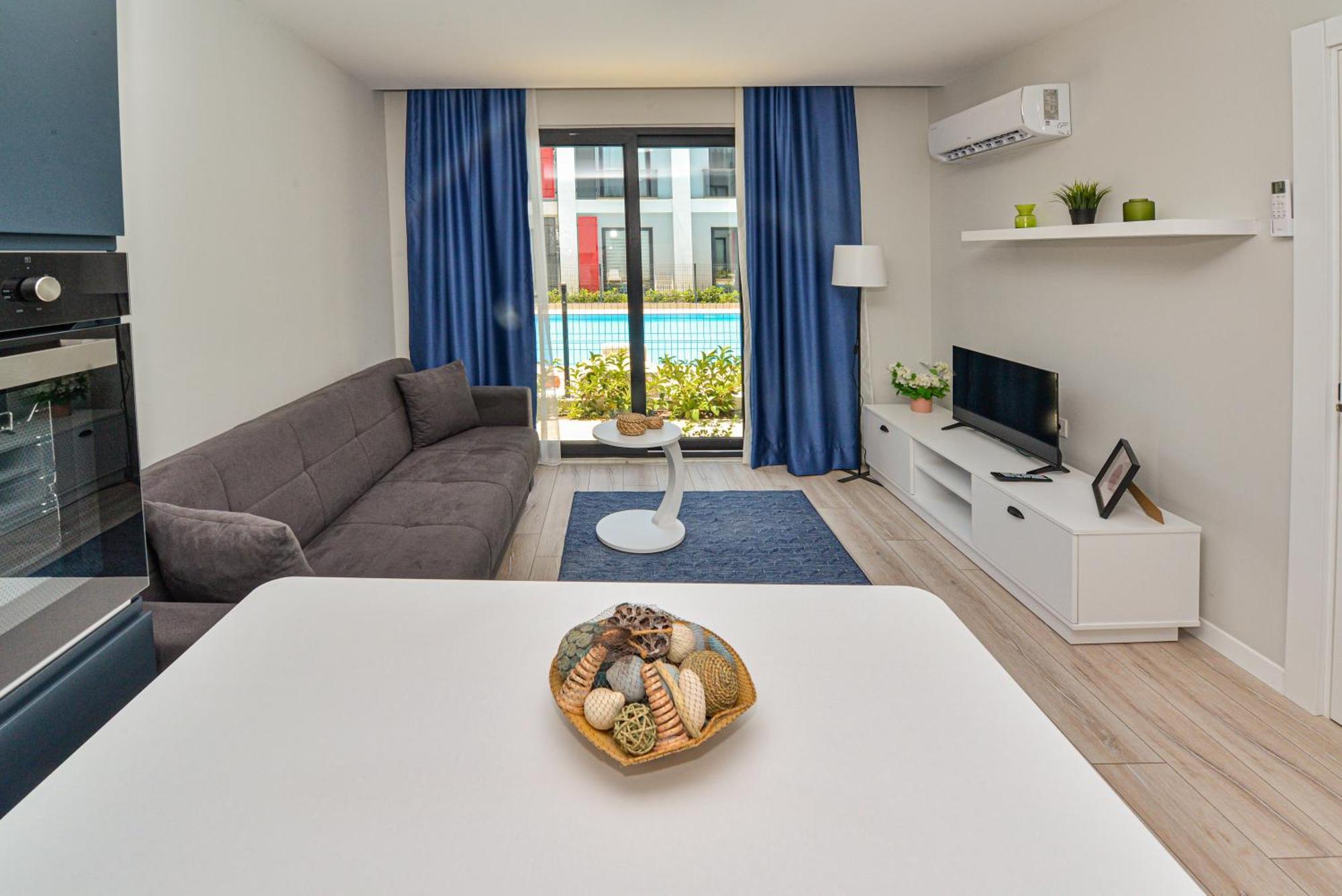 C Suites Antalia Airport 외부 사진