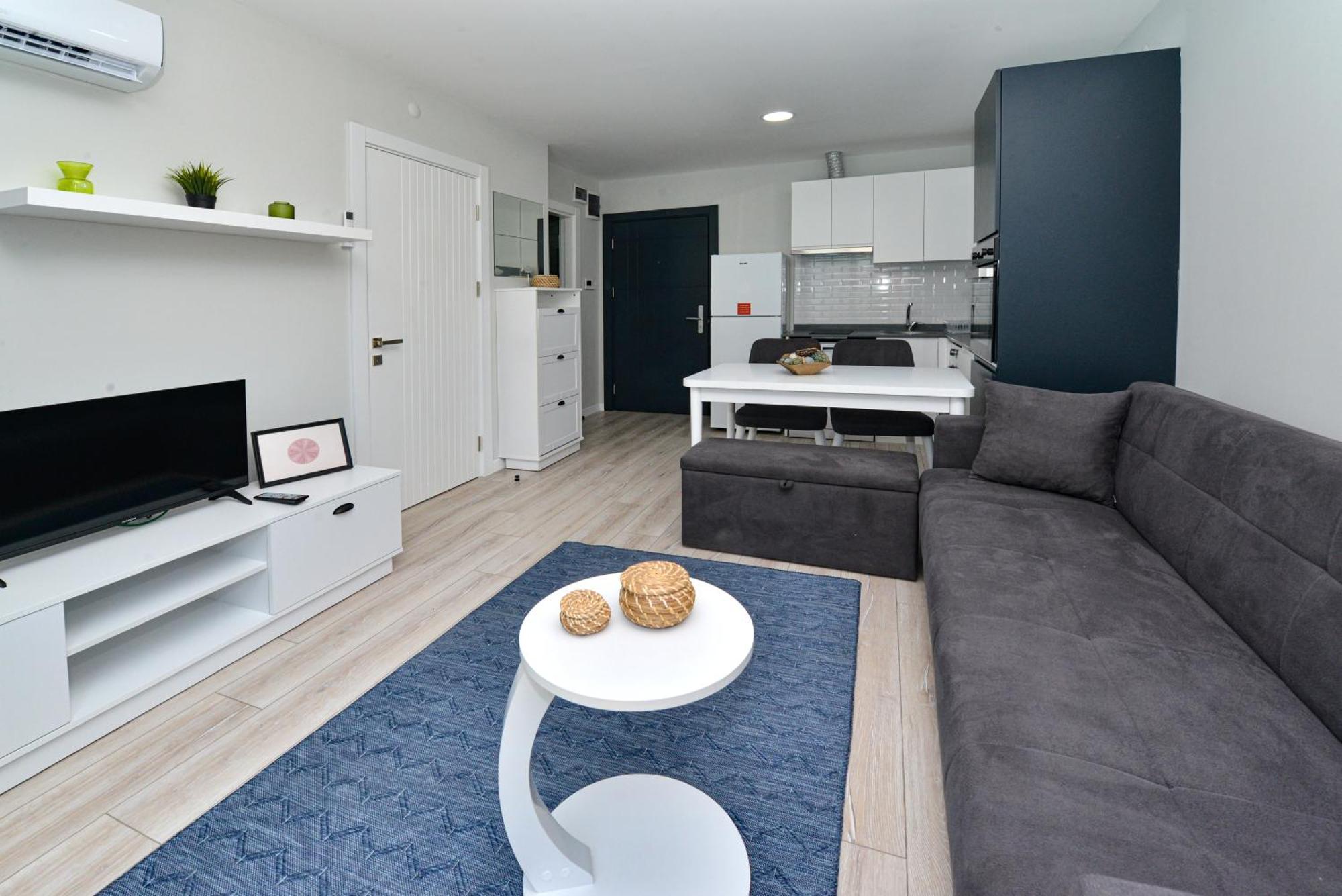 C Suites Antalia Airport 외부 사진