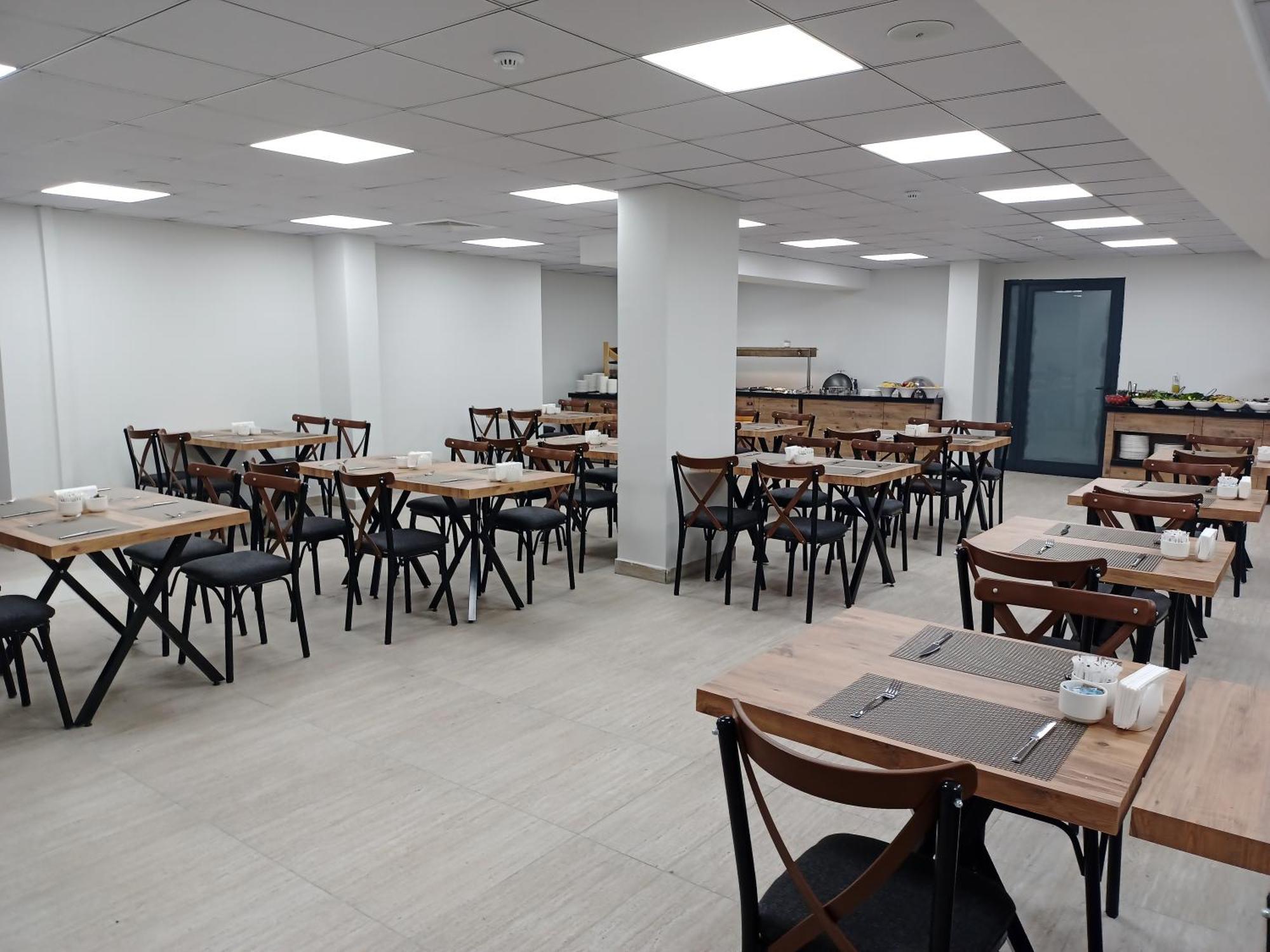 C Suites Antalia Airport 외부 사진