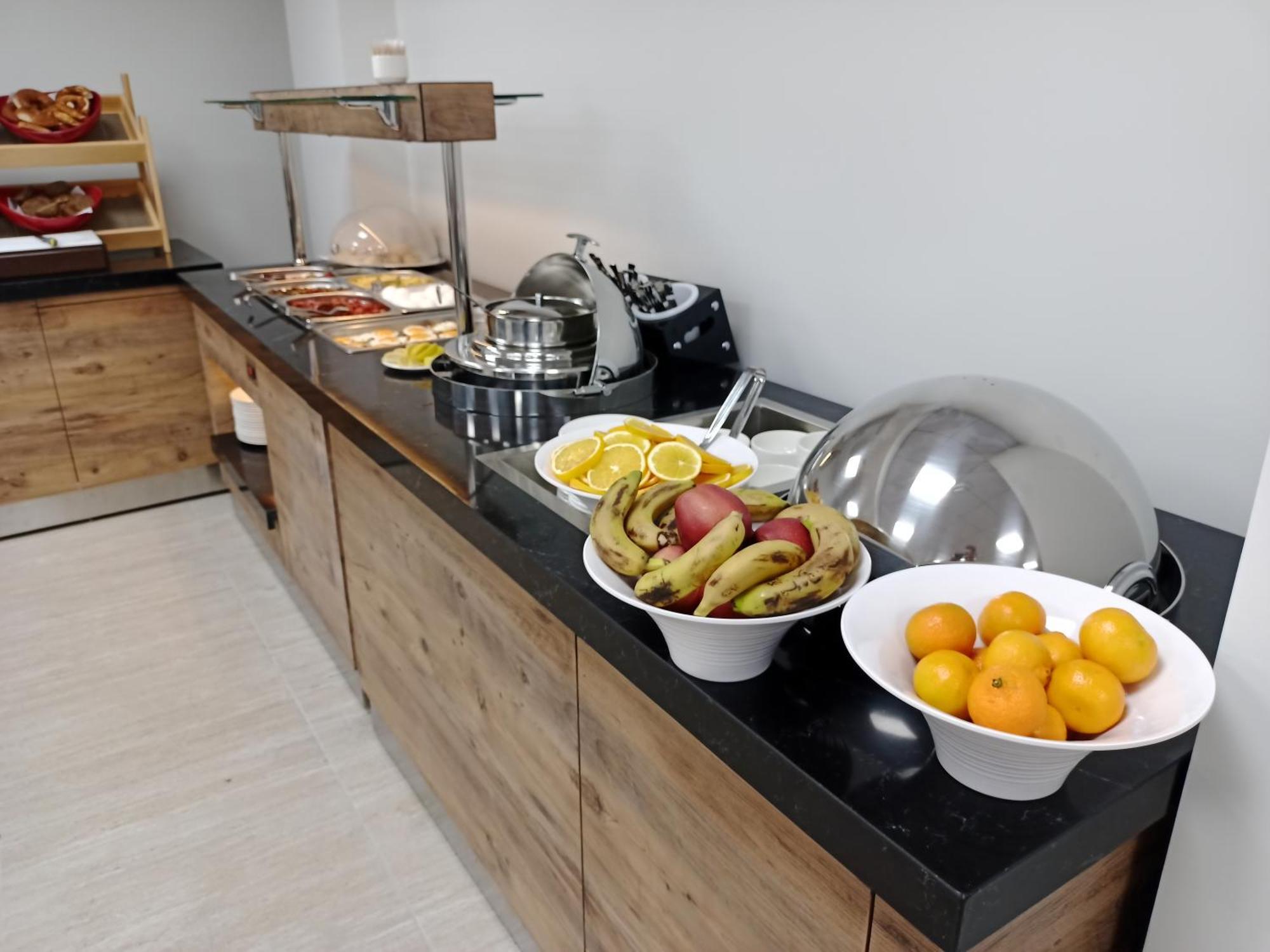 C Suites Antalia Airport 외부 사진