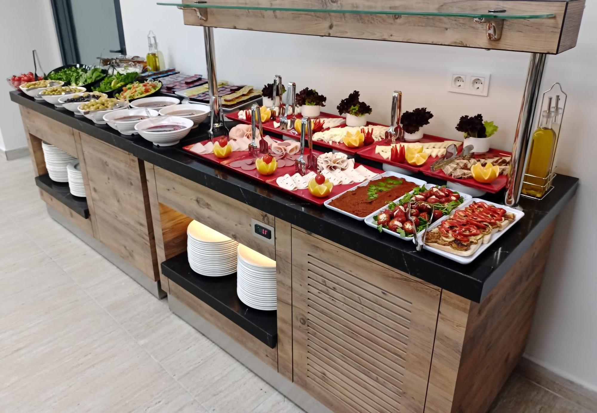 C Suites Antalia Airport 외부 사진